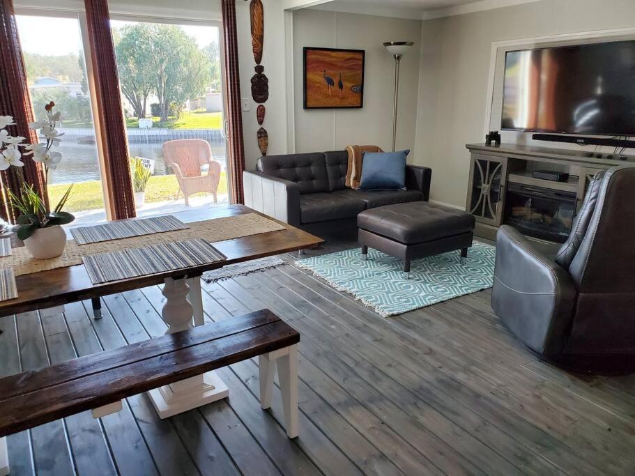 3 Bed, 2 Bath, Waterfront, Dock, Large Driveway Villa Tavares Exterior photo